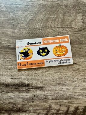 Vintage Dennison Halloween Seals Book